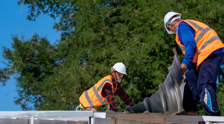 Professional metal roof installation in Pigeon Forge, TN